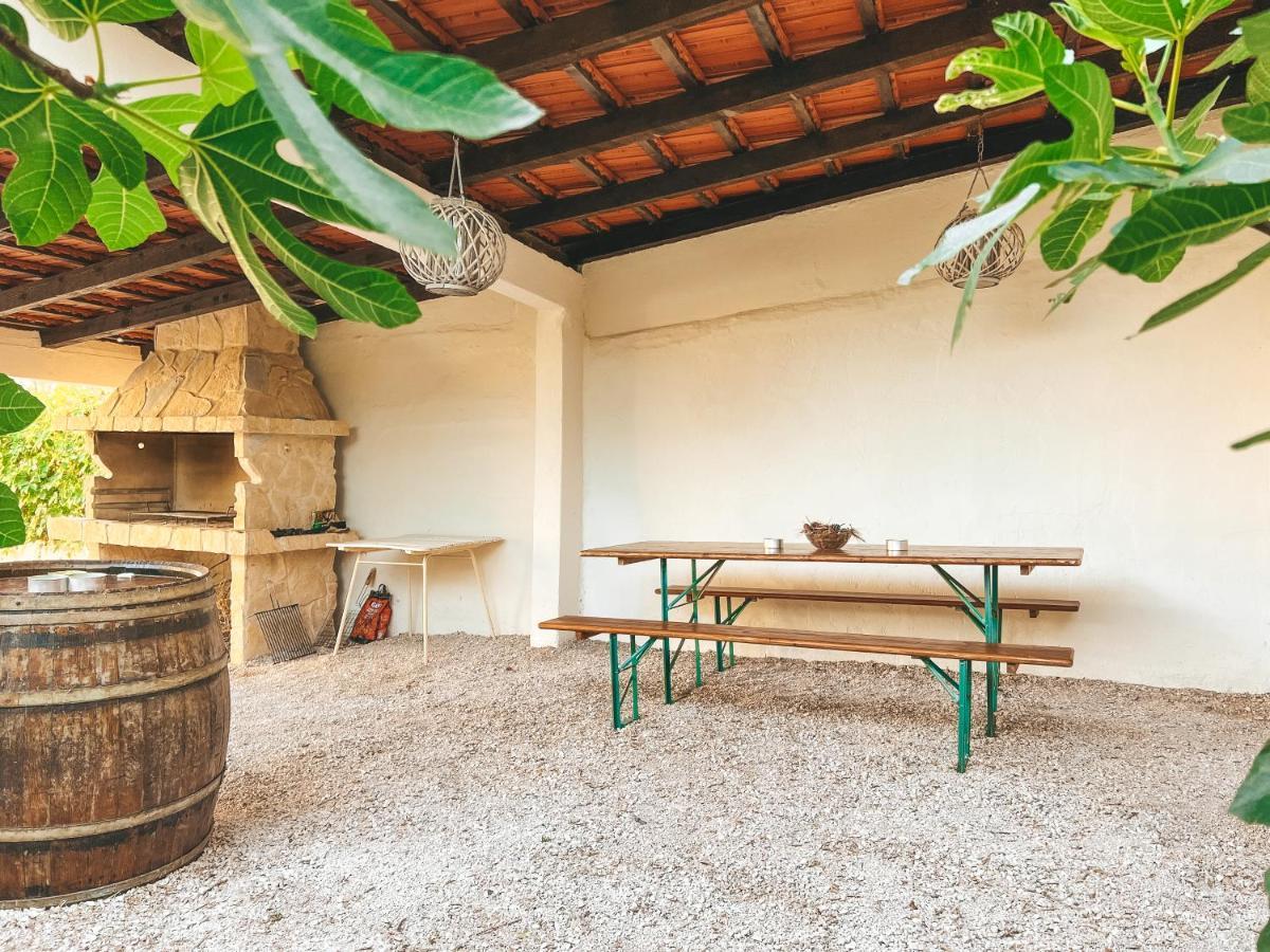 Luxury Beach Apartment W Sunset Sea Views Šibenik Екстериор снимка